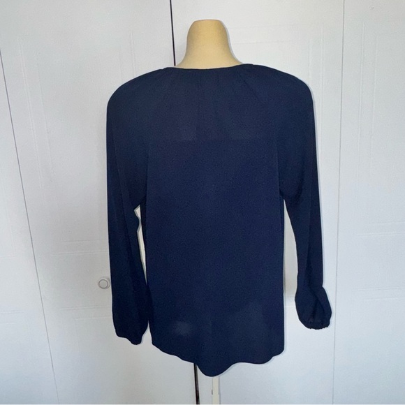 SALE ‼️🦋 Stunning Micheal Kors Blouse | Micheal Kors Top blouse work Chic small - Picture 7 of 7